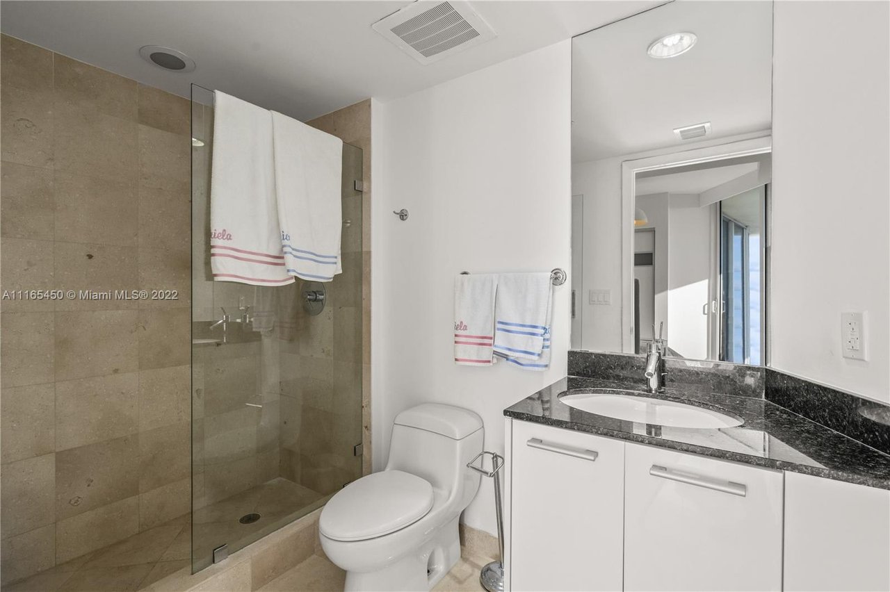 17201 Collins Ave #3708 Sunny Isles FL