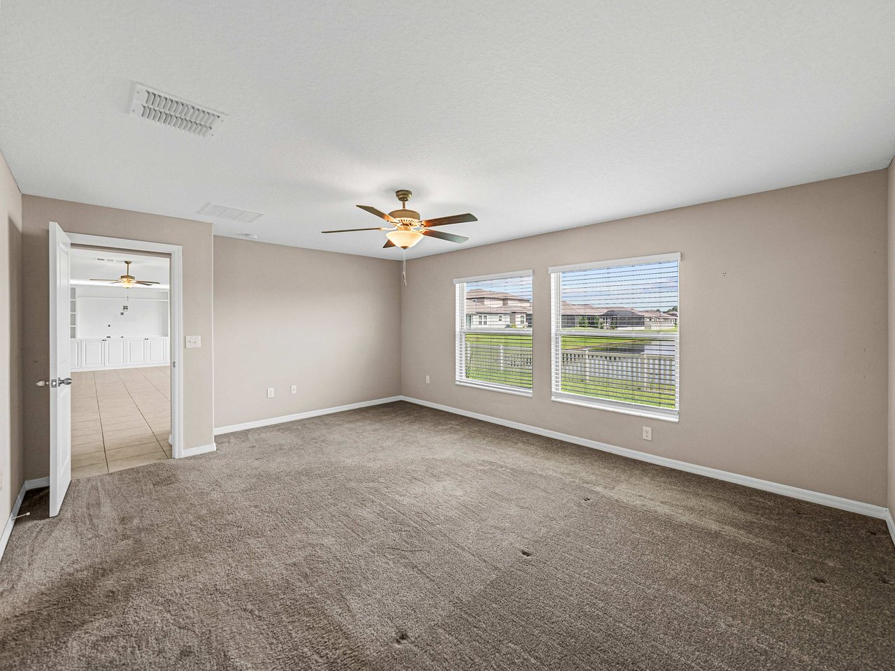 5474 LESLIE CANYON DR