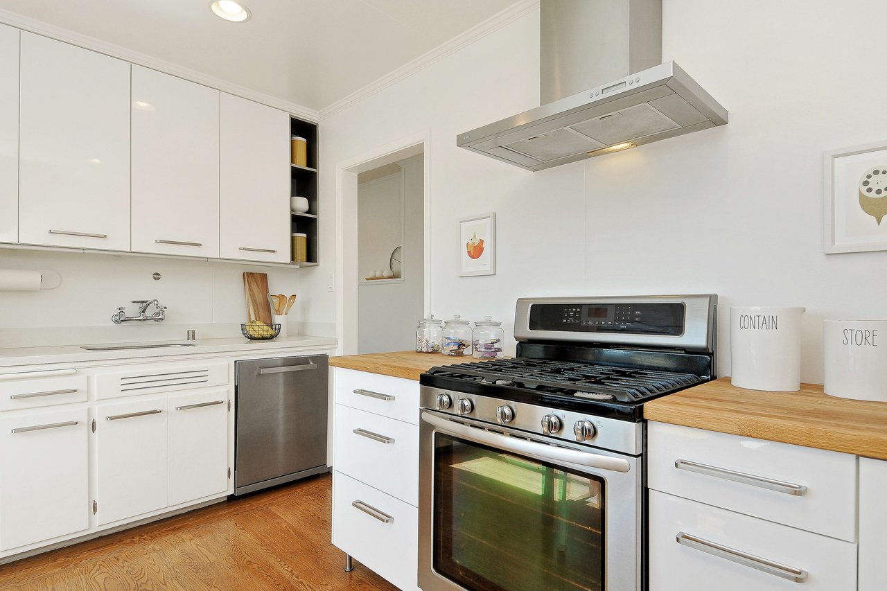 162 Arbor St