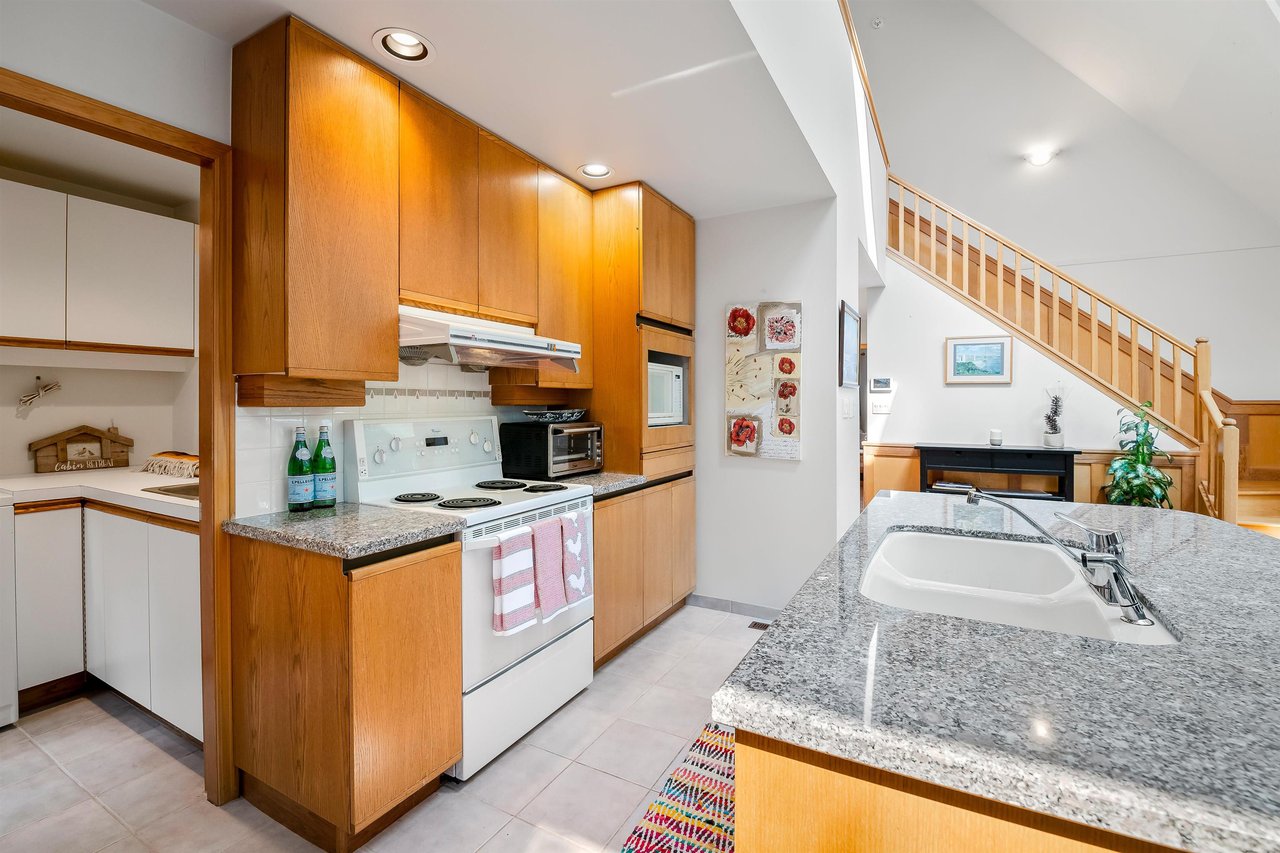 3 Garibaldi Dr