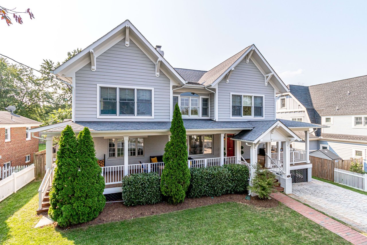 Listing Spotlight: 2412 Crest Street