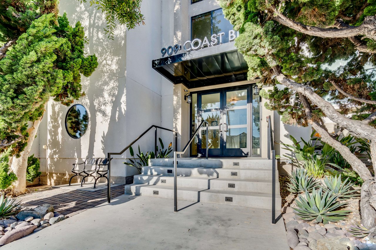 909 Coast Blvd #8 Sold!