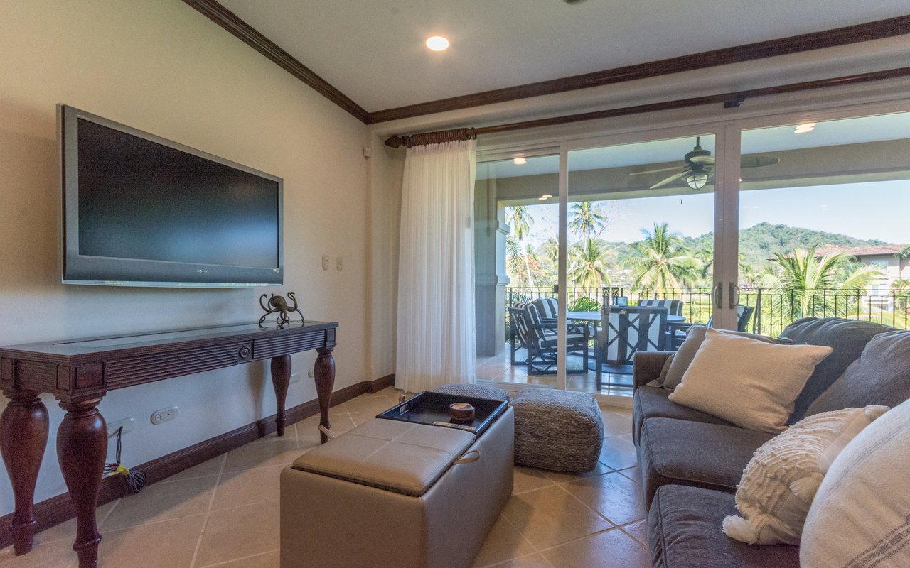 Upgraded Ocean View Condo, Los Suenos, Puntarenas