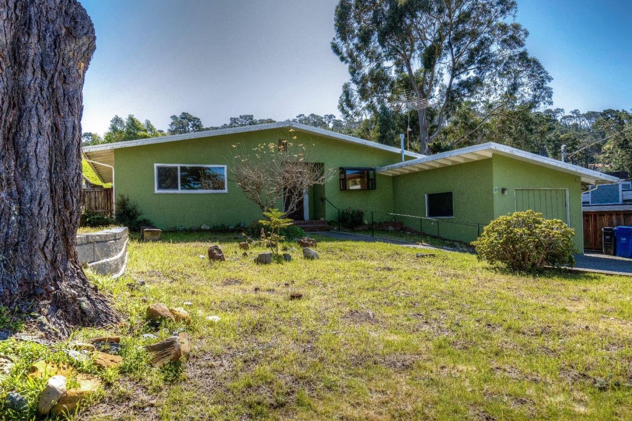 349 Bishop Ave
