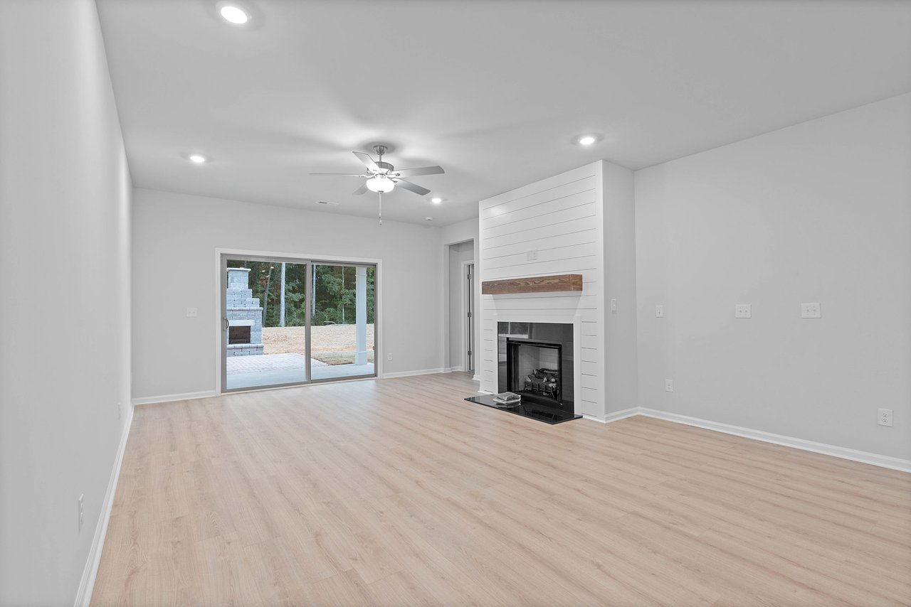 Privacy Fenced, Outdoor Fireplace, Convenient Location!