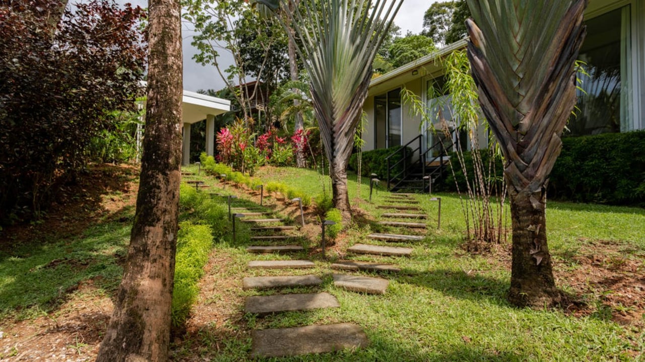 Balinese Luxury Yoga Villa, Uvita, Puntarenas