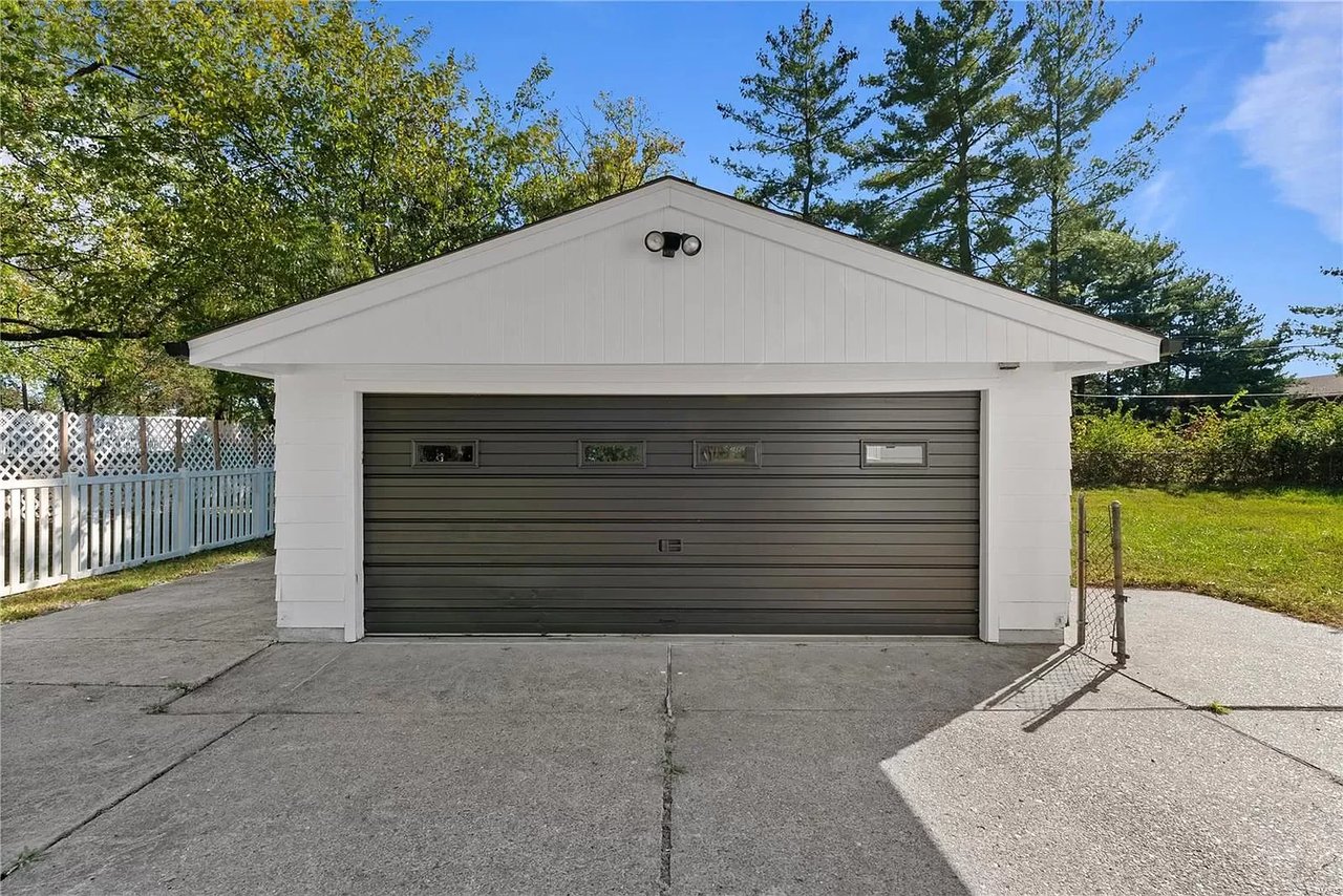 19 Devore Dr