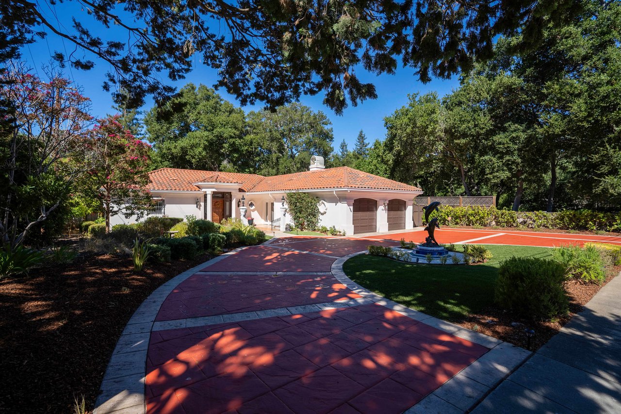 Luxury Home in Los Altos