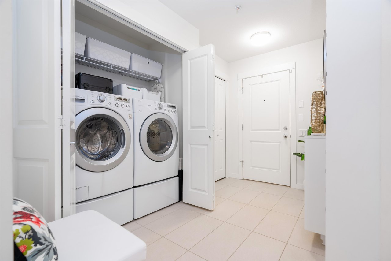 57-8438 207a St