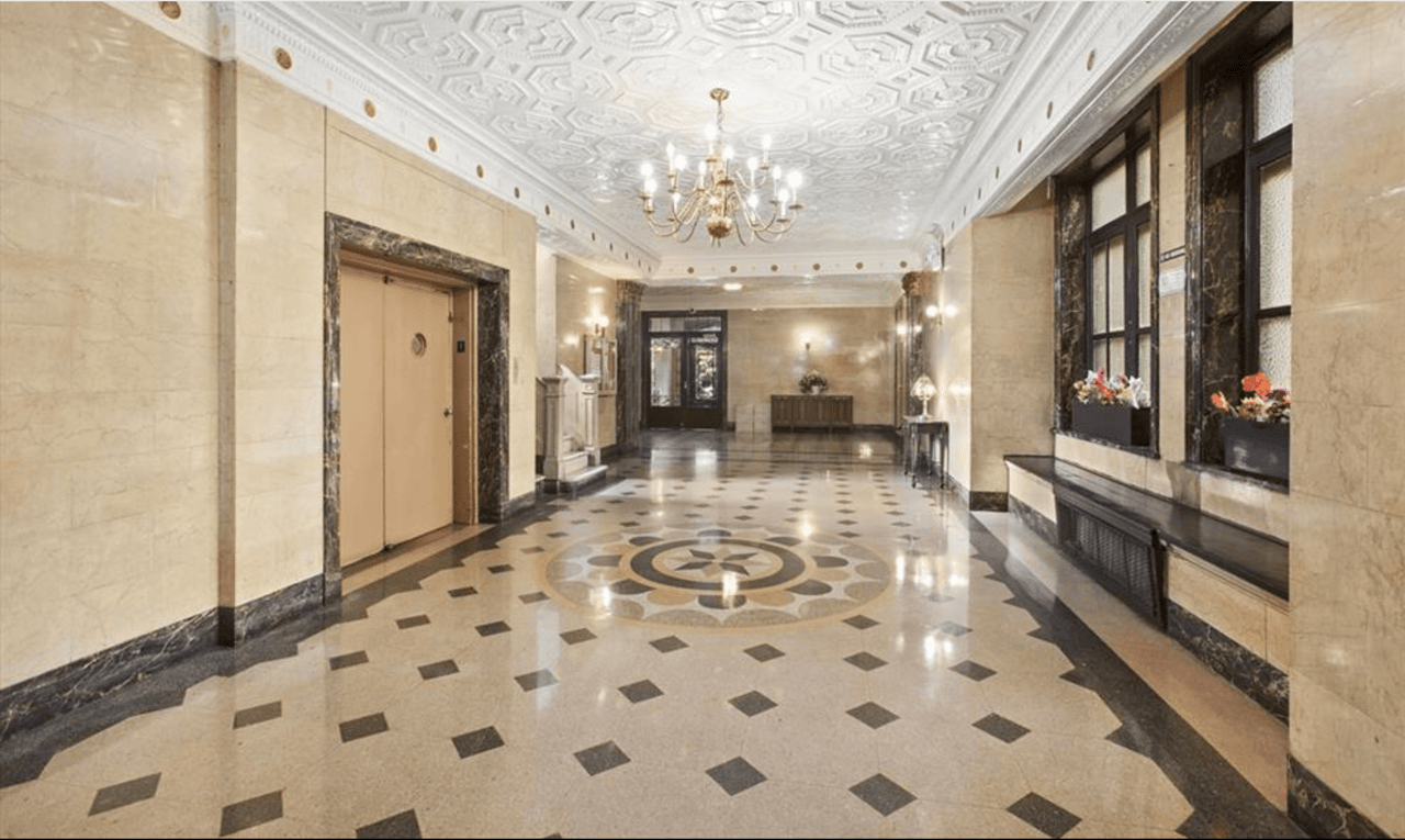 840 Saint Marks Ave, Apt 3D