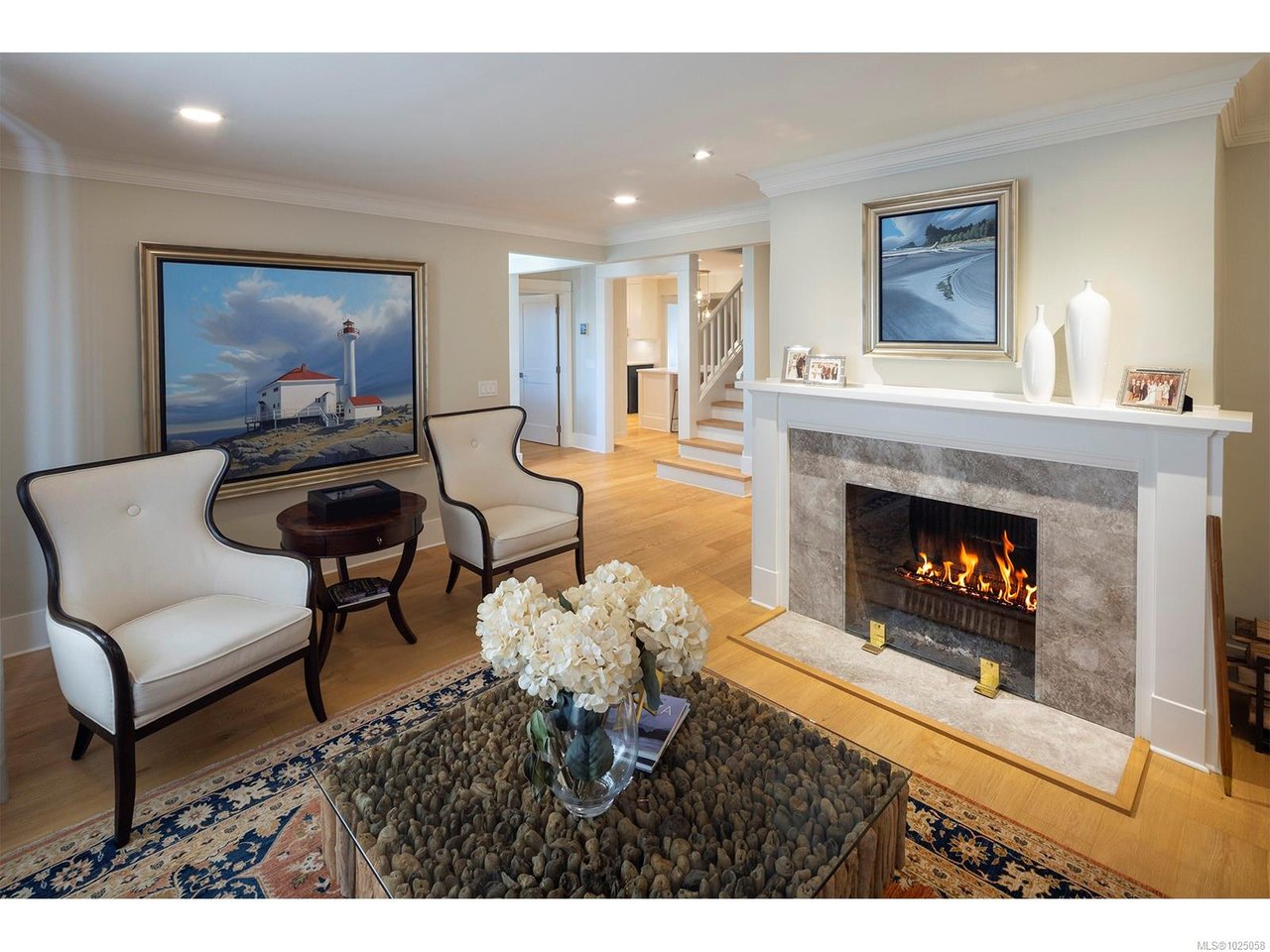 2350 Nottingham Rd, Oak Bay