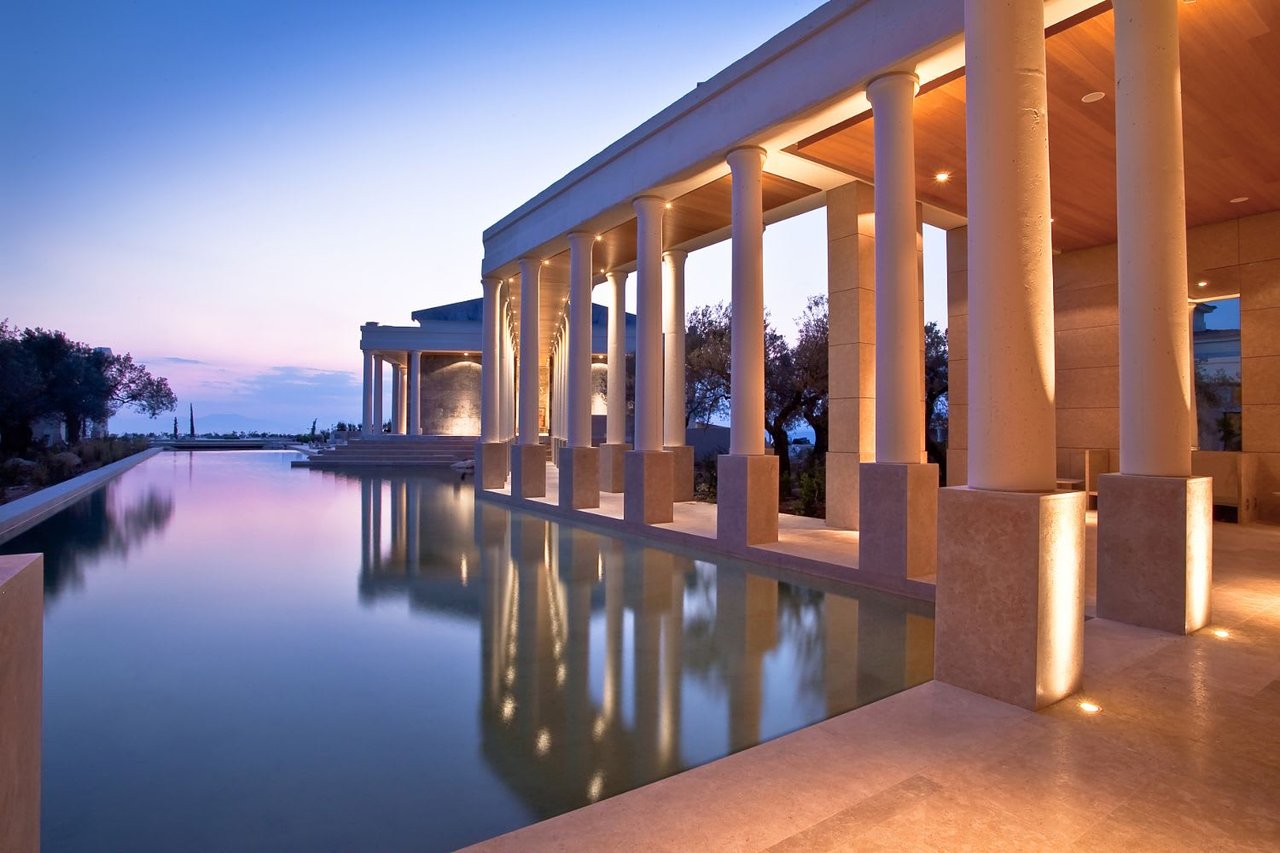 Amanzoe Night