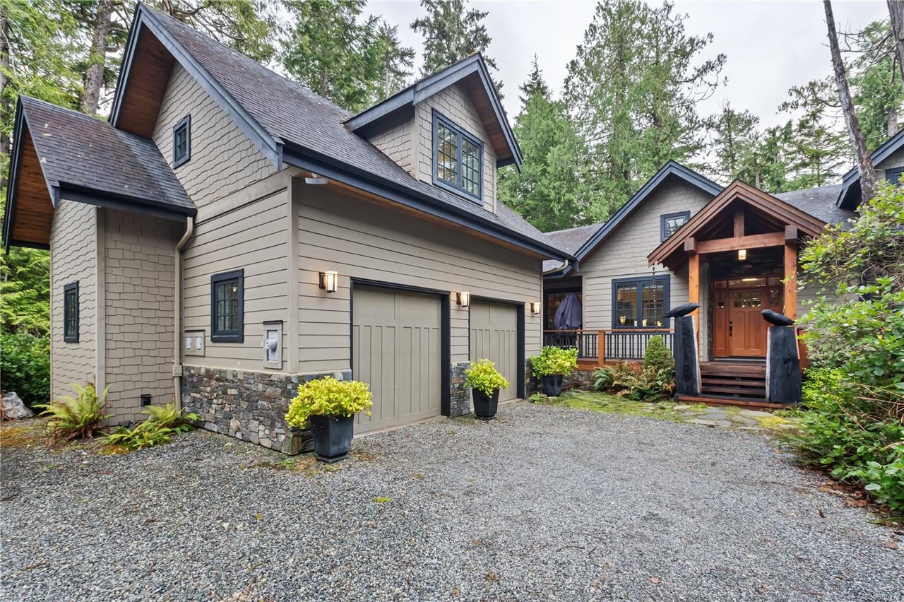 760 Marine Dr