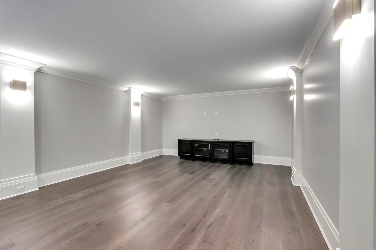 3351 Fairmont Rd
