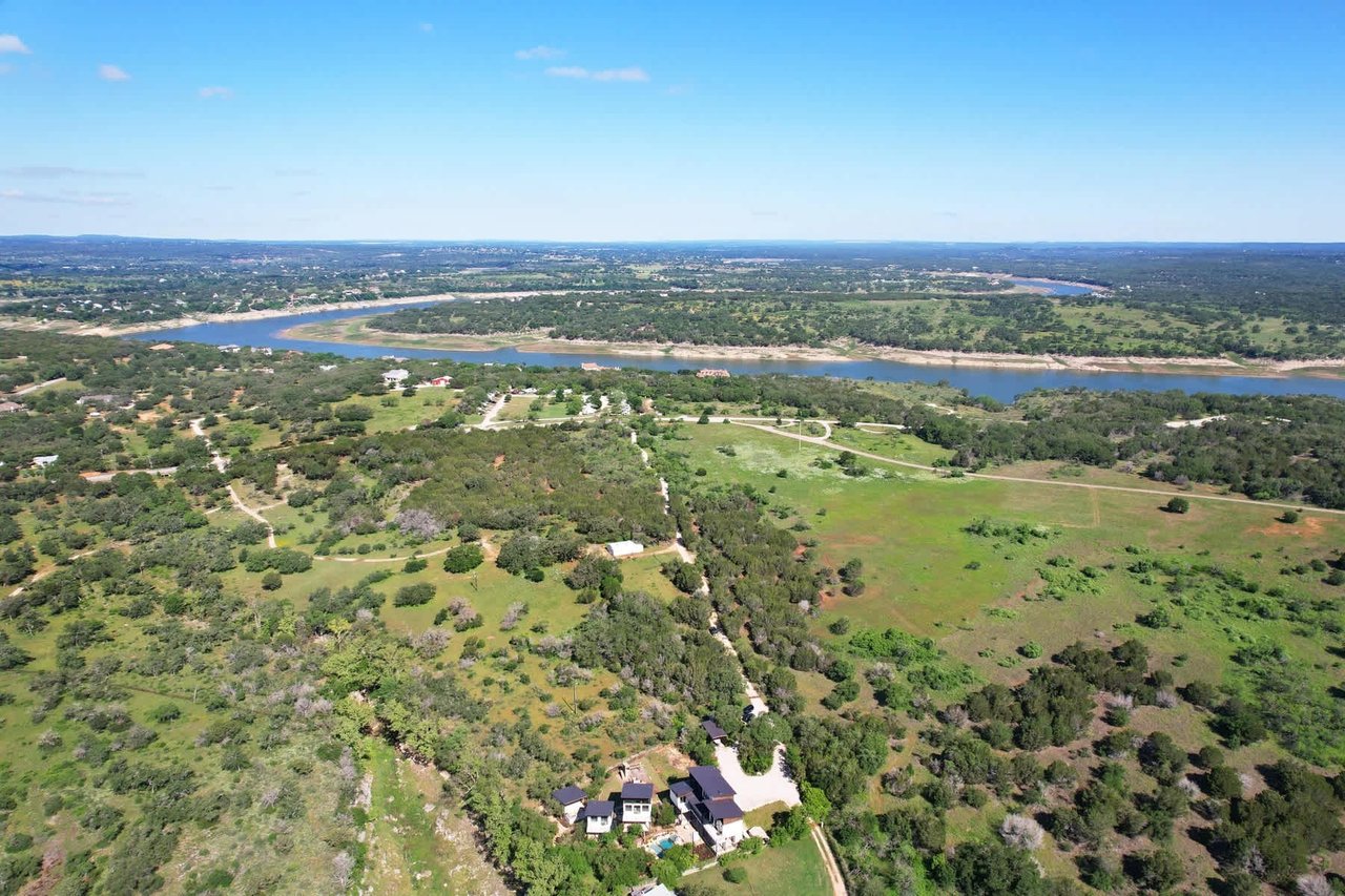 1907 Pace Bend