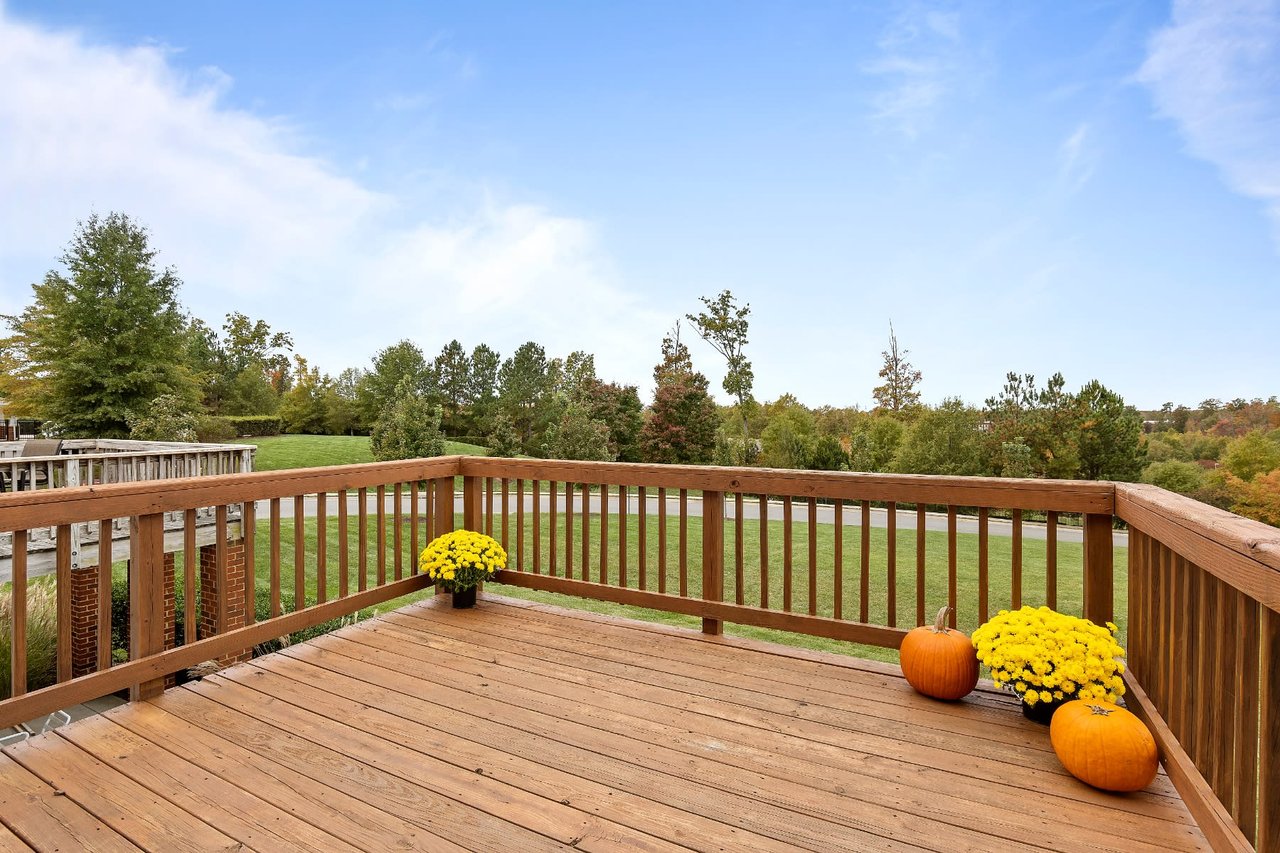 704 Abbey Village Circle