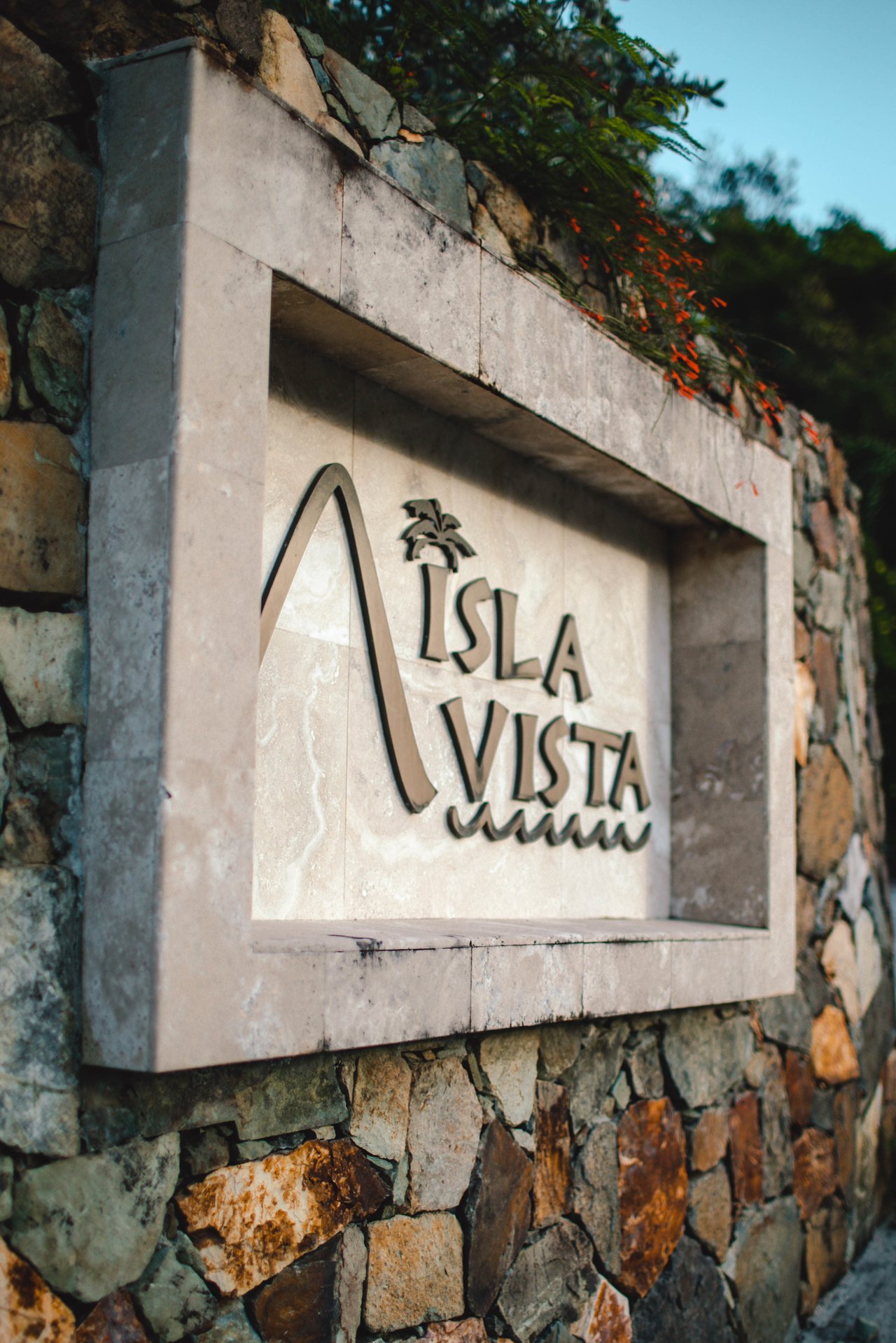 ISLA VISTA