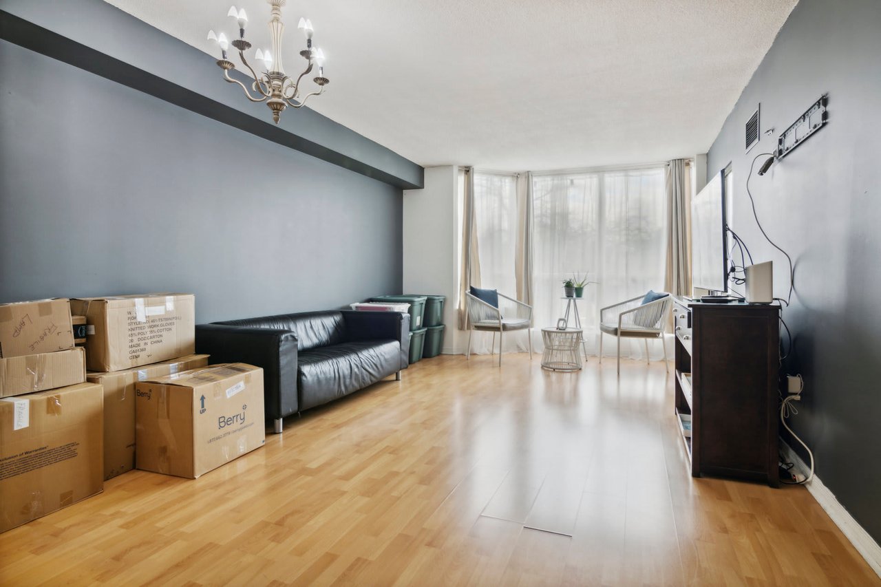 309 Major Mackenzie Drive East #217