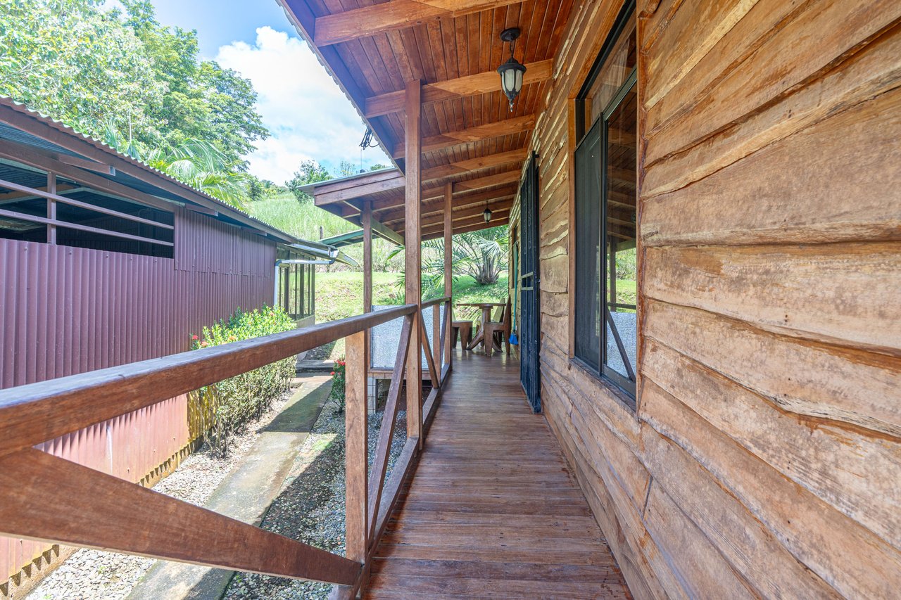 La Palma Cabin - 2 Bed 1 Bath Retreat