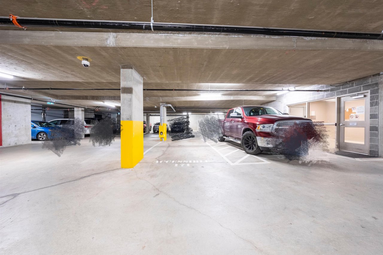 A202-8218 207a St
