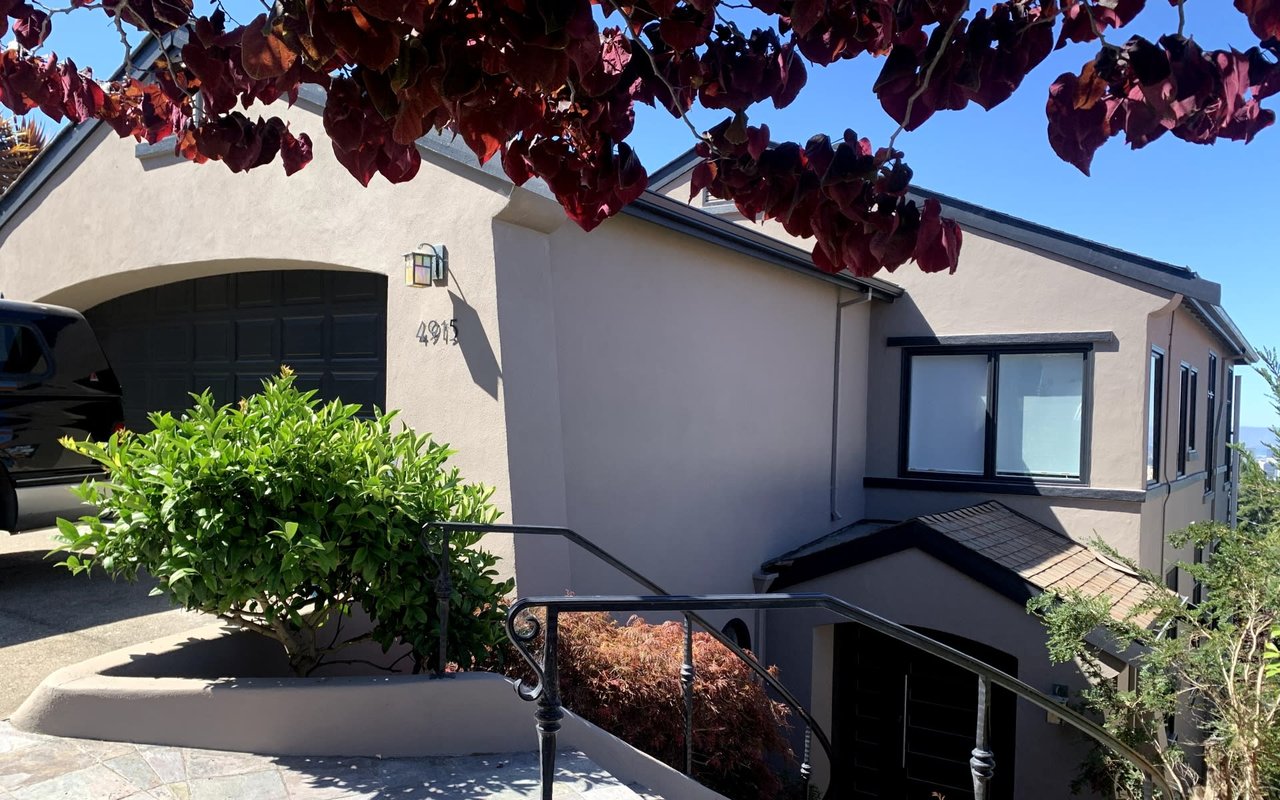 Panoramic Bay Views in Upper Rockridge