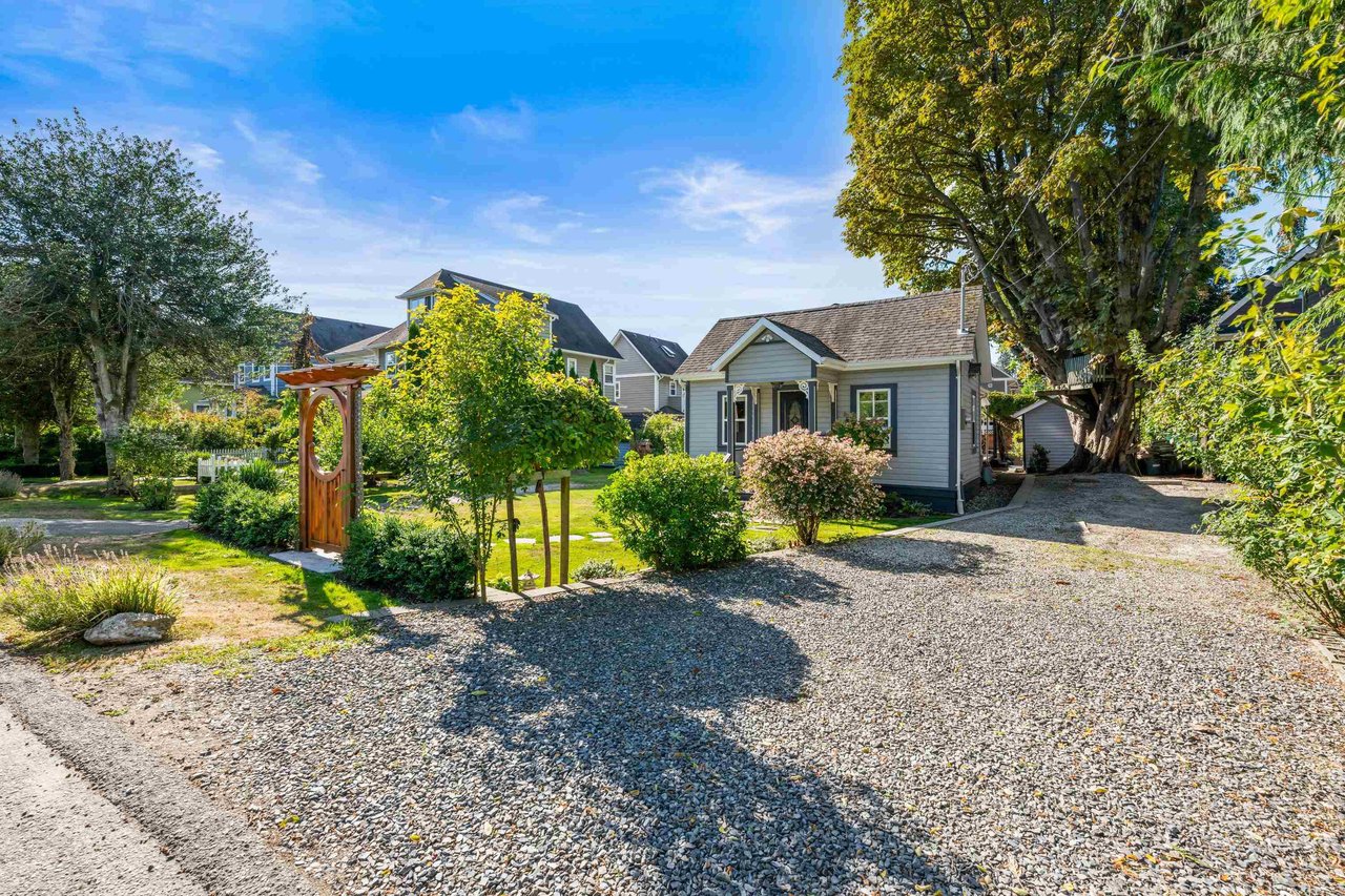 4806 48 Ave