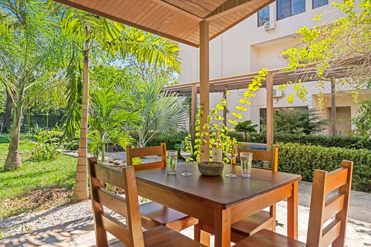 Multi Unit Apartment Complex, Tamarindo, Guanacaste