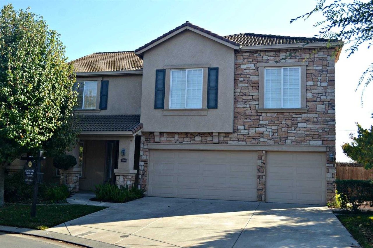 1800 Ville Franche Way