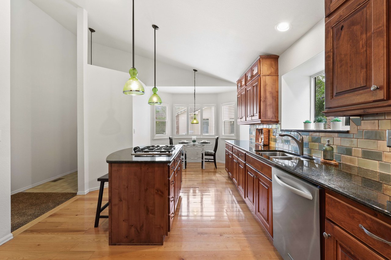 5423 Lions Gate Lane