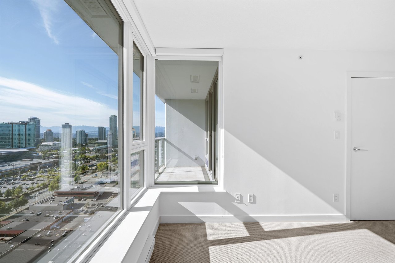 3607-13696 100 Ave