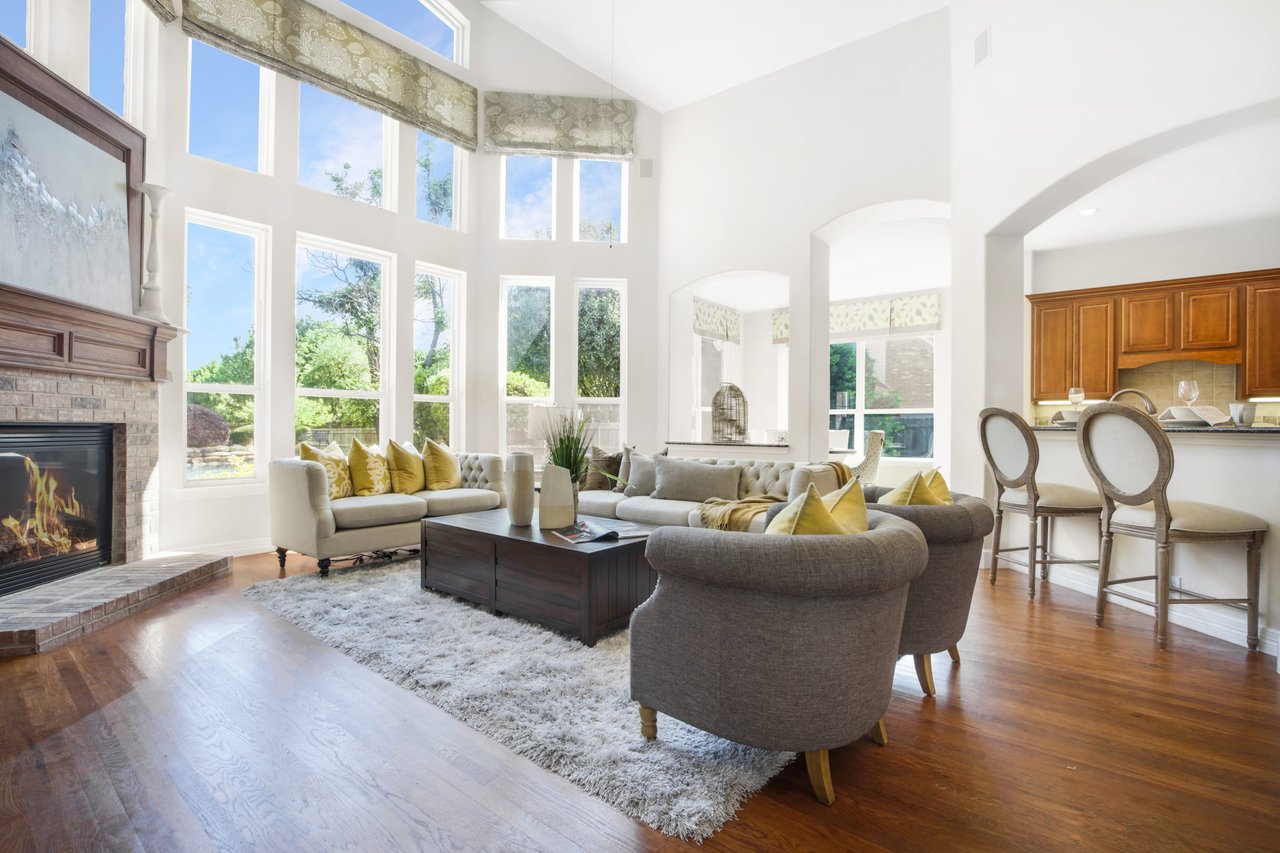 1300 Golden Gate Drive