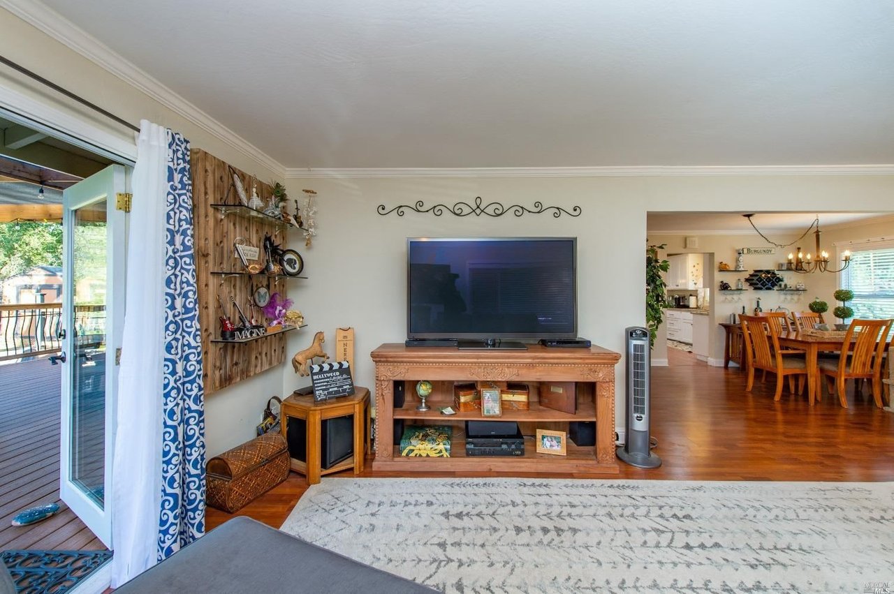 4881 Bennett Valley Rd