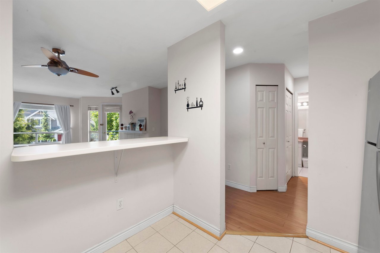 112-7840 Moffatt Rd