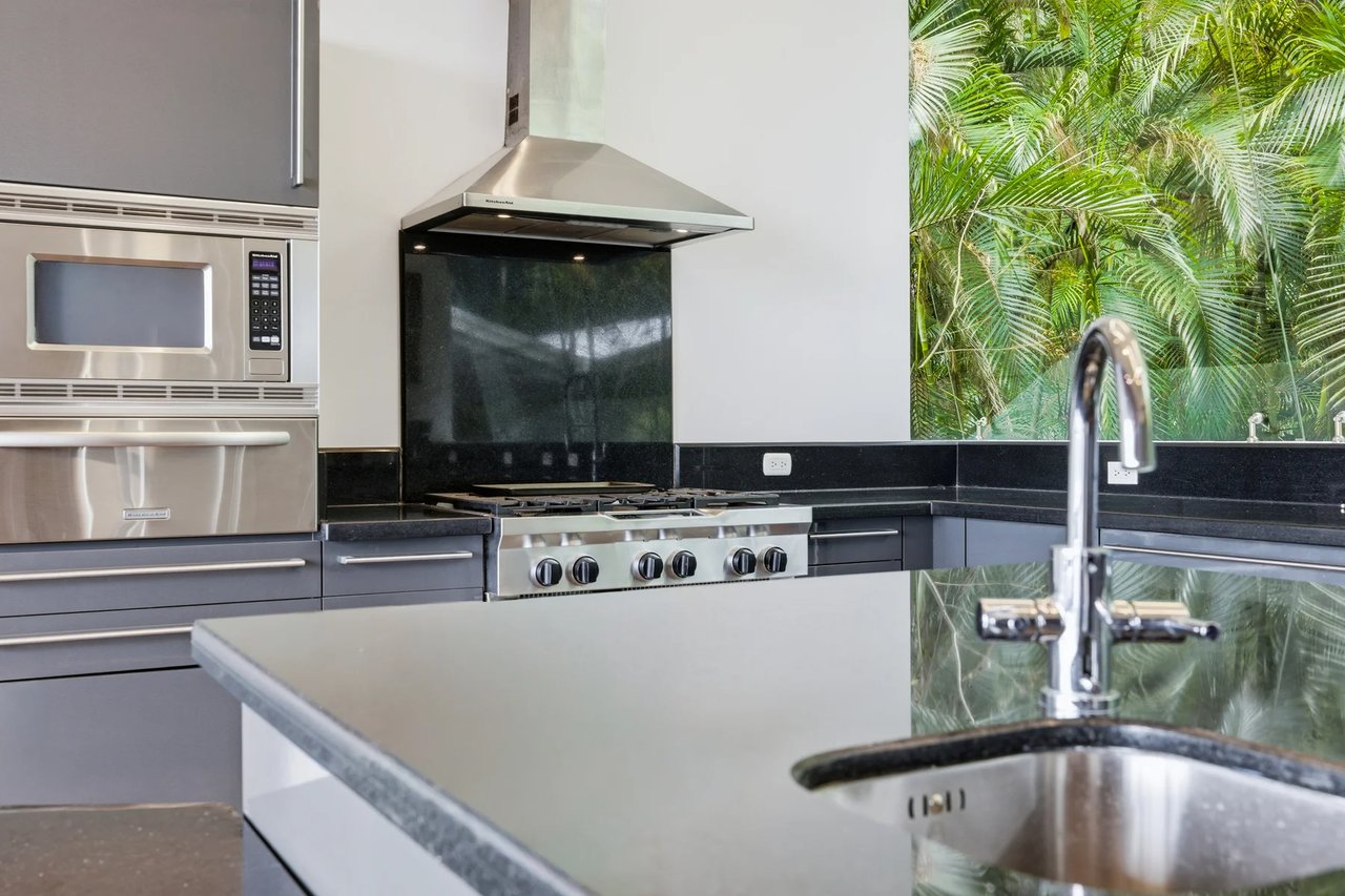 Panoramic Valley Views Retreat, Santa Ana, San Jose