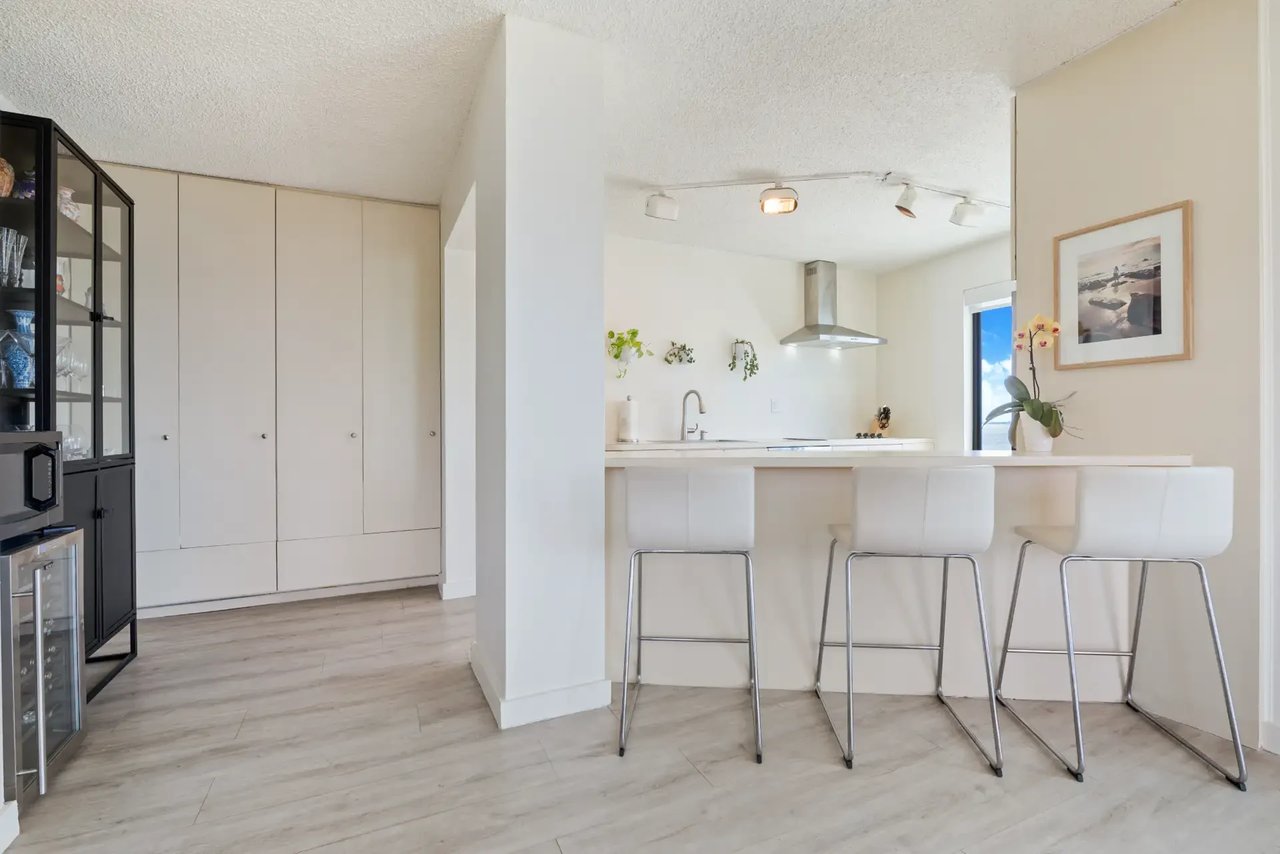 1600 S Bayshore Lane # 5B