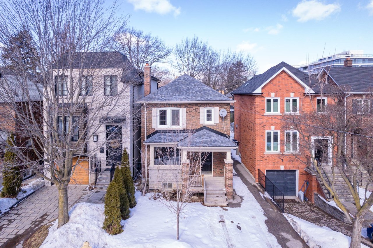 430 Manor Road East