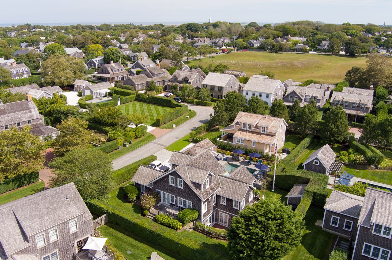 2 Hedgebury Lane | Nantucket