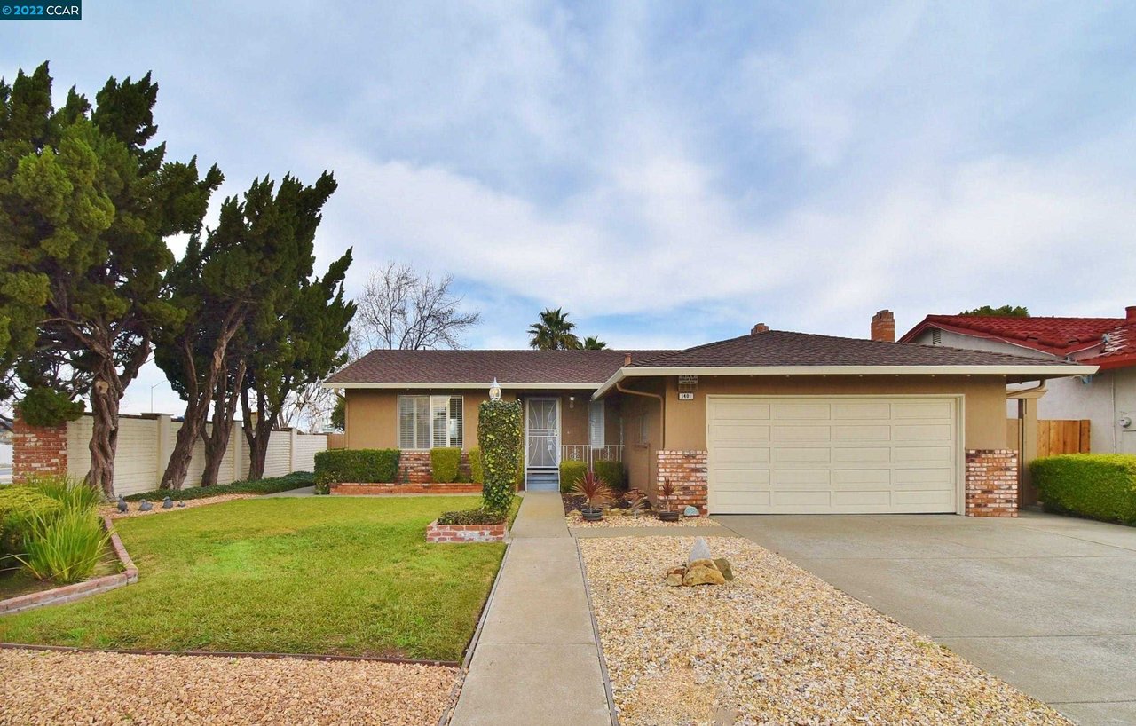 1401 Yellowstone Dr