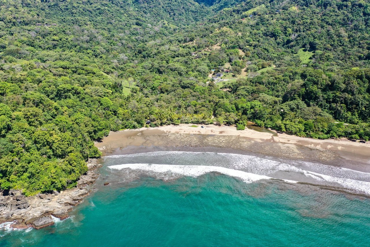 Coastal Ocean View Townhouse, Dominical, Puntarenas