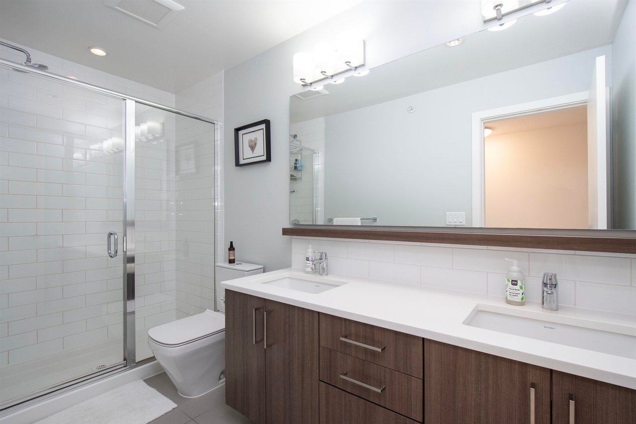 14-433 Seymour River Pl
