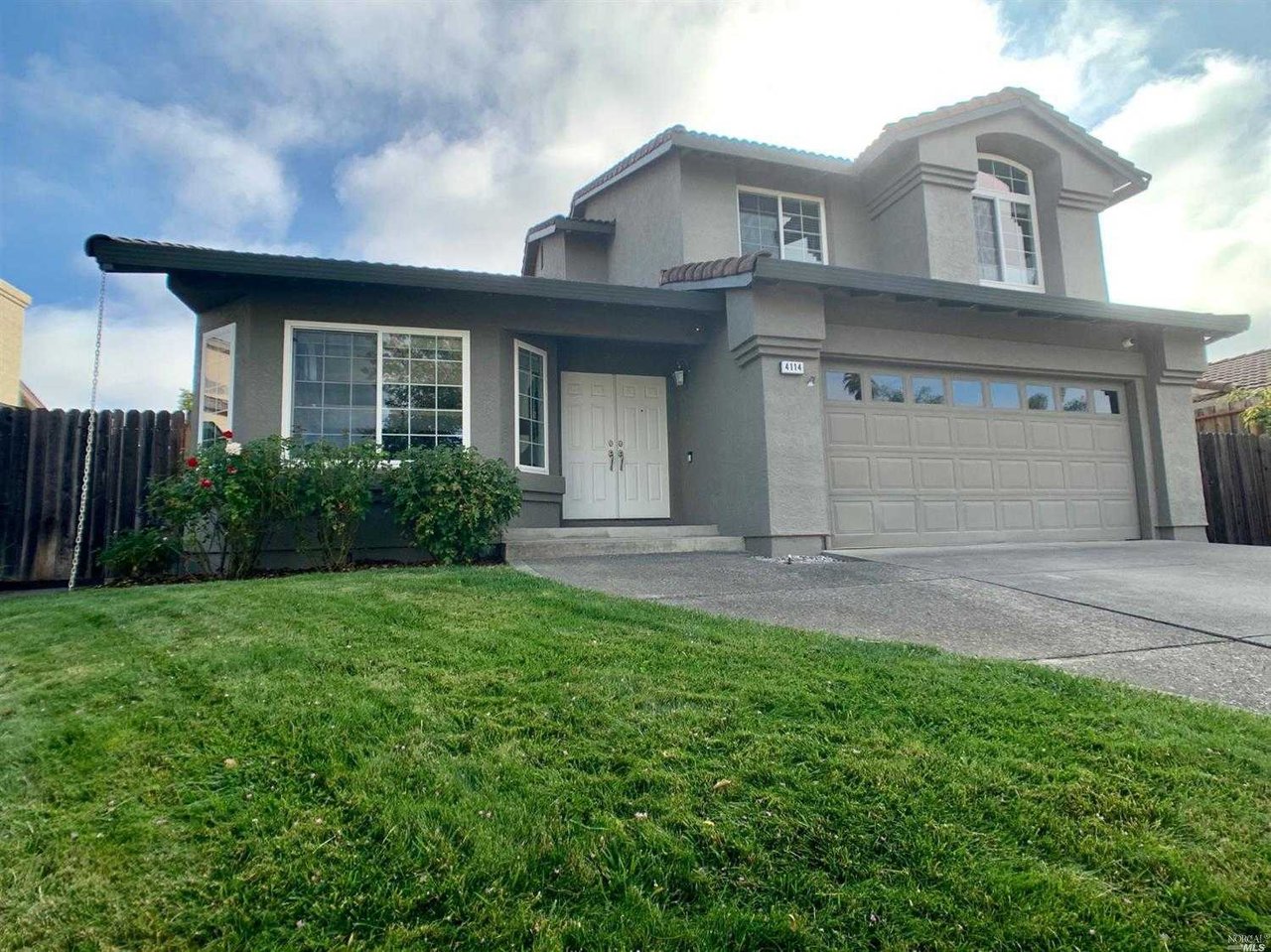 4114 Salmon Creek Ln 