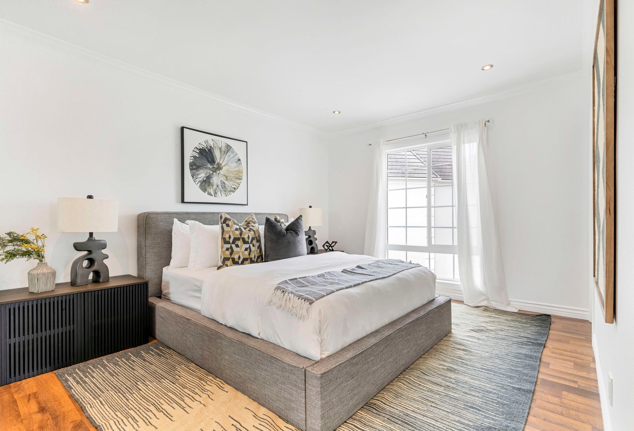 300 Cagney Lane 201