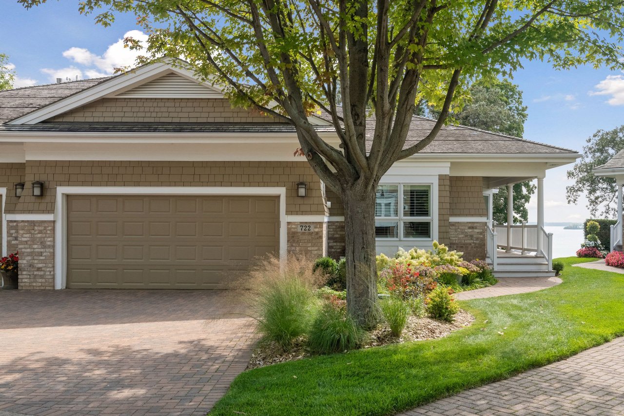 722 Widsten Circle, Wayzata