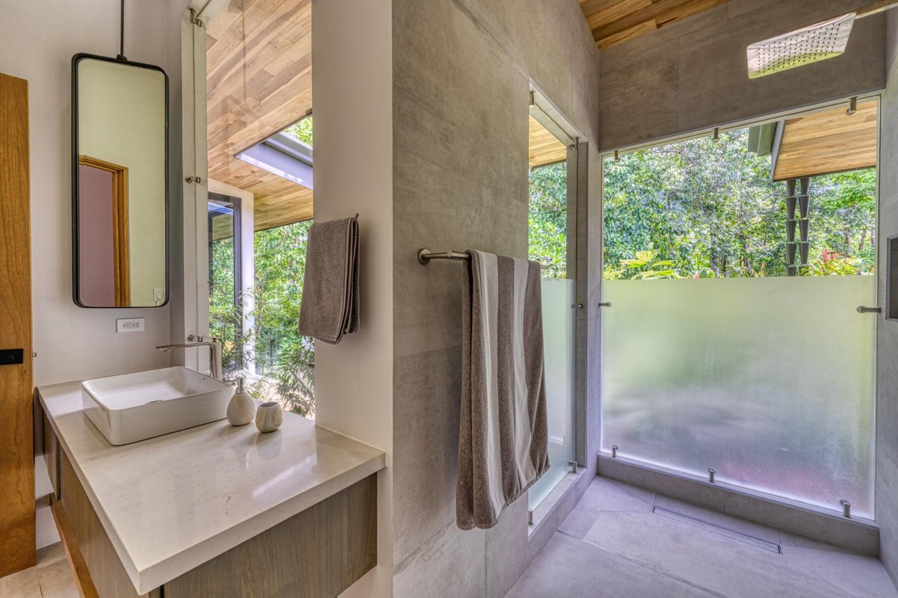 Modern Ocean View Luxury Estate, Ojochal, Puntarenas