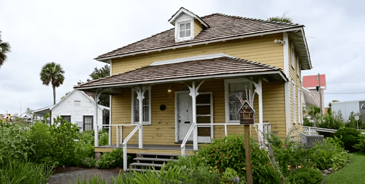 Beaches Museum and History Center