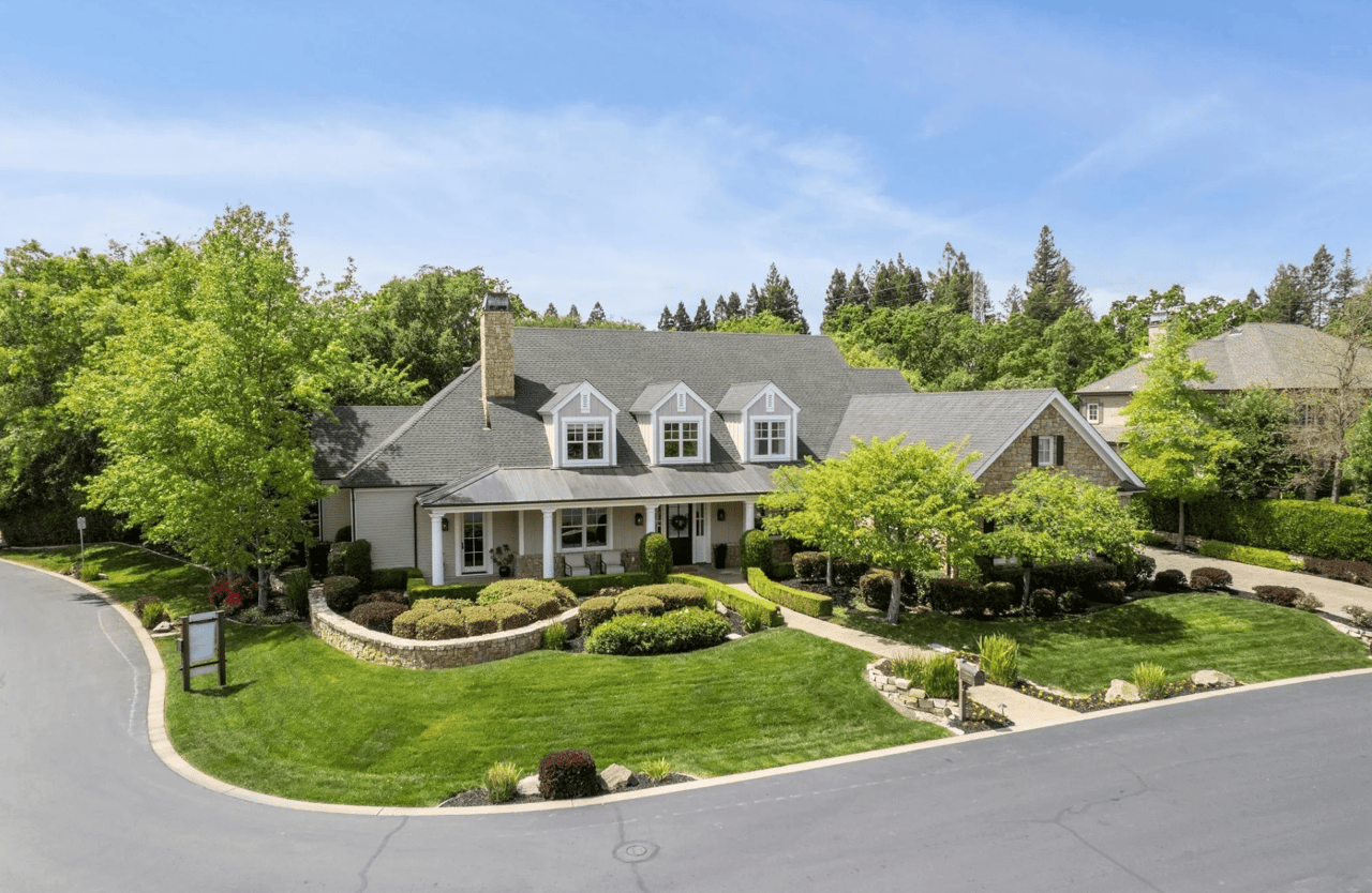 29 Sanford Lane