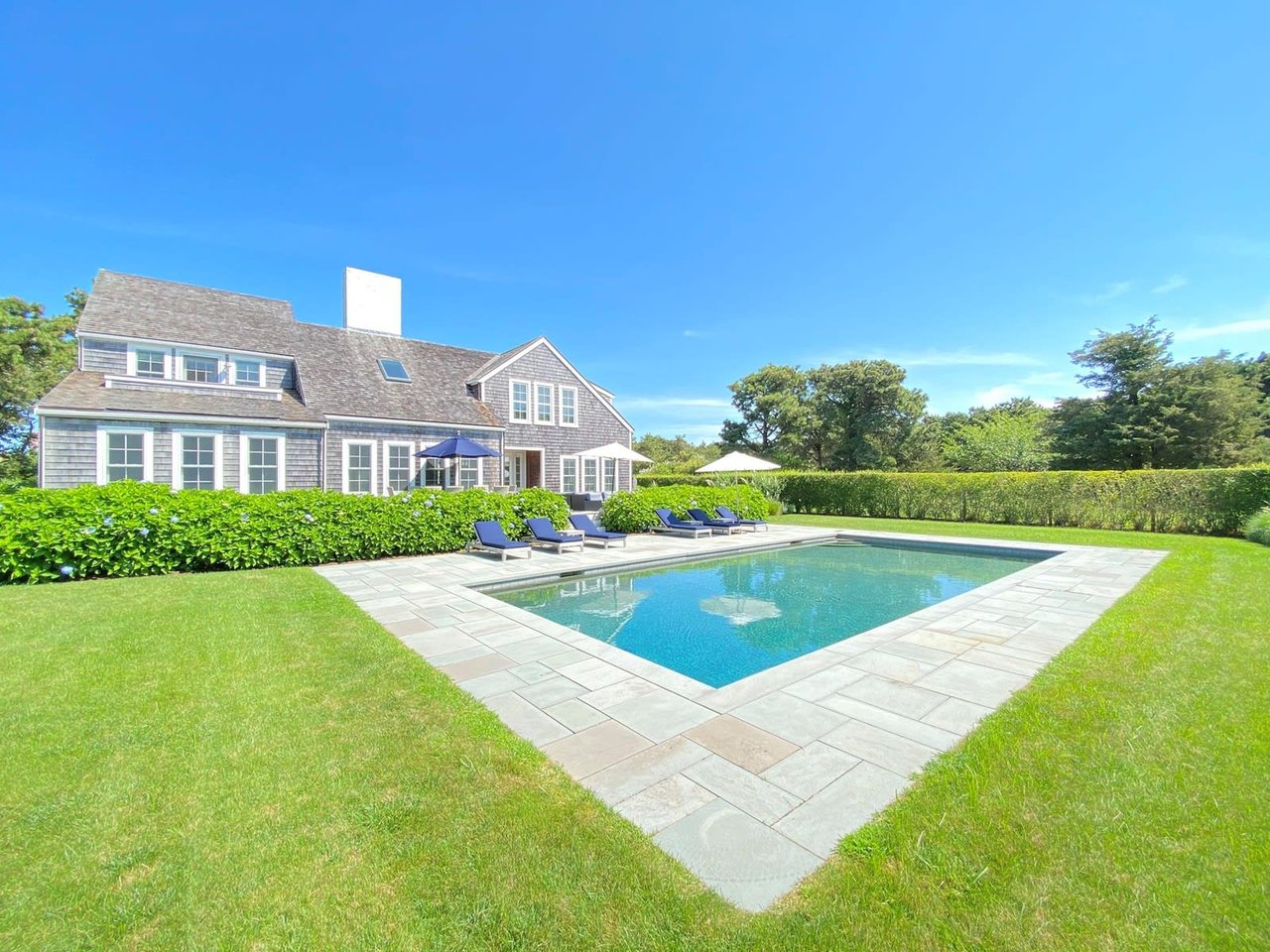 12 Pond View Dr