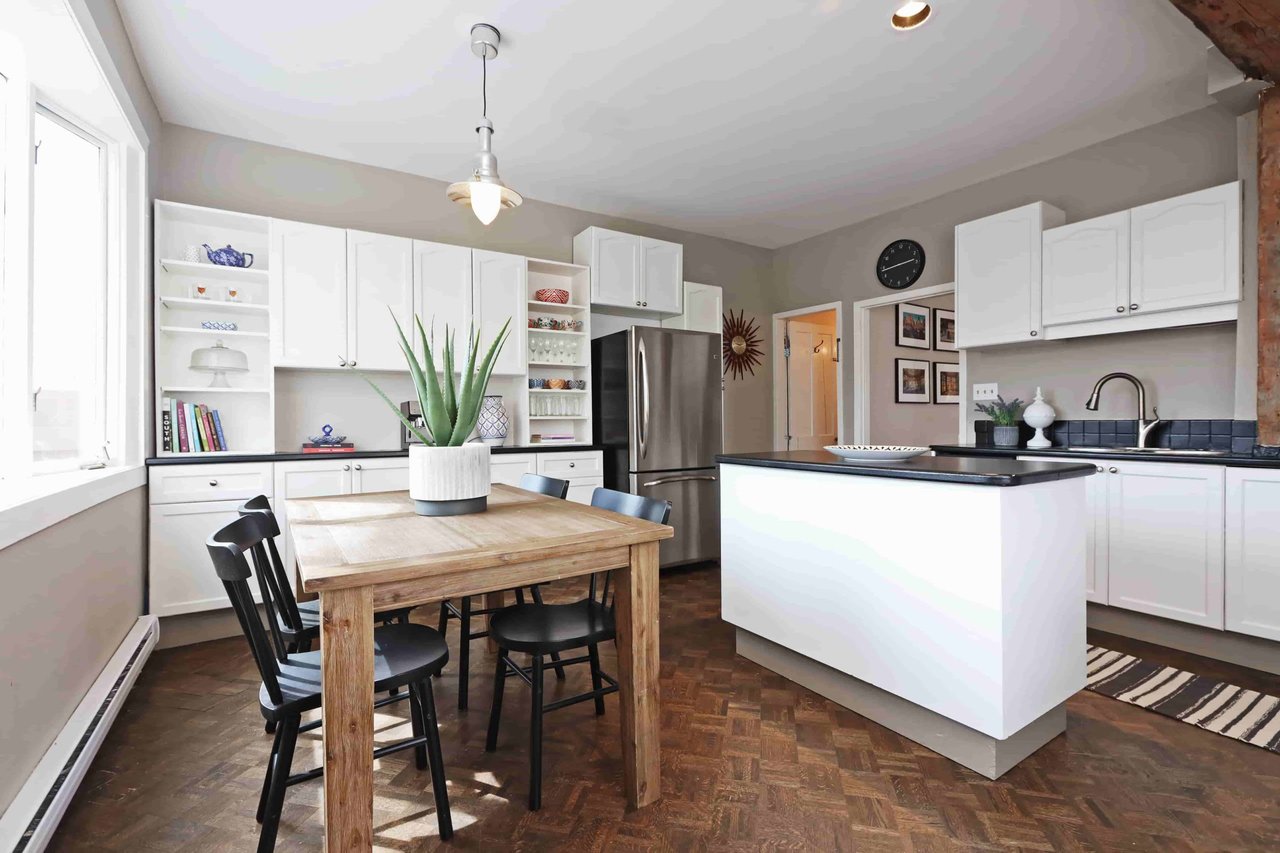 CHARMING DETACHED HOME