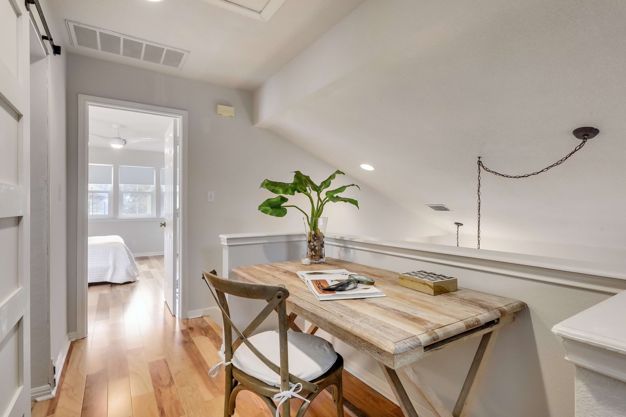 1011 Brodie St #27