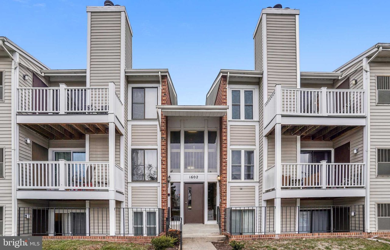 1602 BERRY ROSE COURT Unit 3D